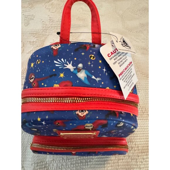 New 2022 Disney Parks Loungefly The Incredibles AOP Mini Backpack - Picture 2 of 7